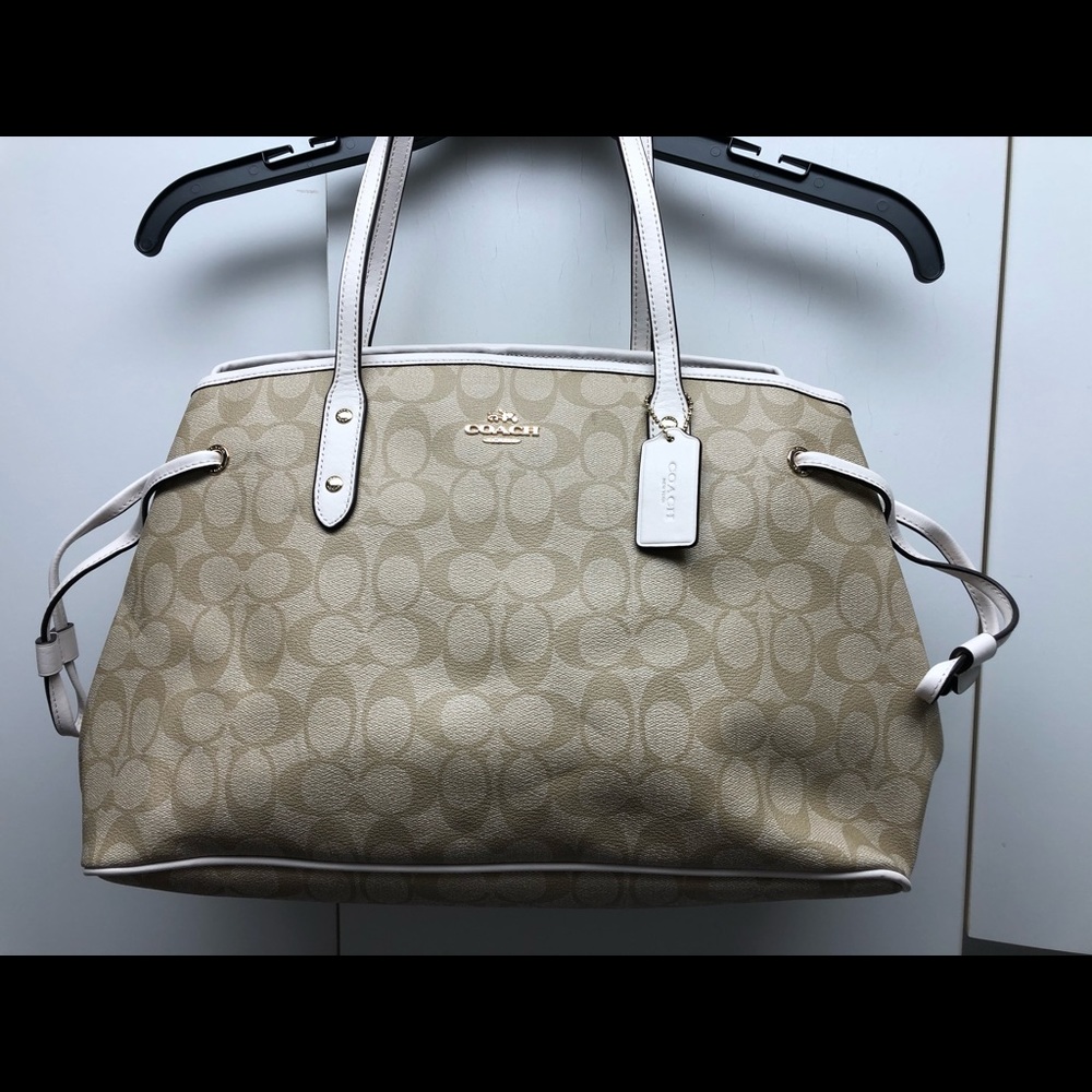 Coach tote